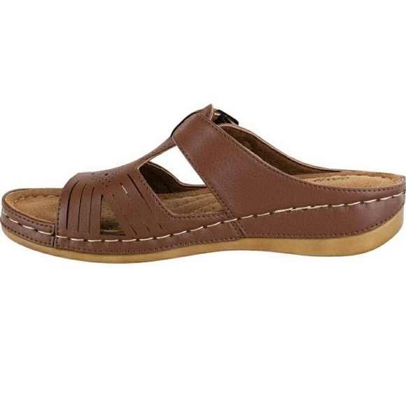 Easy Street Slide Sandal - Picture 6 of 11